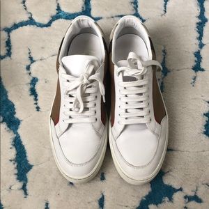 Burberry Low To Sneaker Salmond Size Eur 37.5